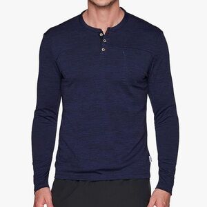 Avalanche Outdoor Supply Co. Navy Long Sleeve Breathable Crewneck Tee. Size M